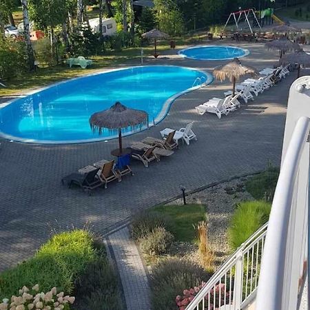 Romantyczny Apartament Happy 16 Basen & Kort Tenisowy, Ochrona 24 H - Dla Maksymalnie 6 Osob Pobierowo Εξωτερικό φωτογραφία